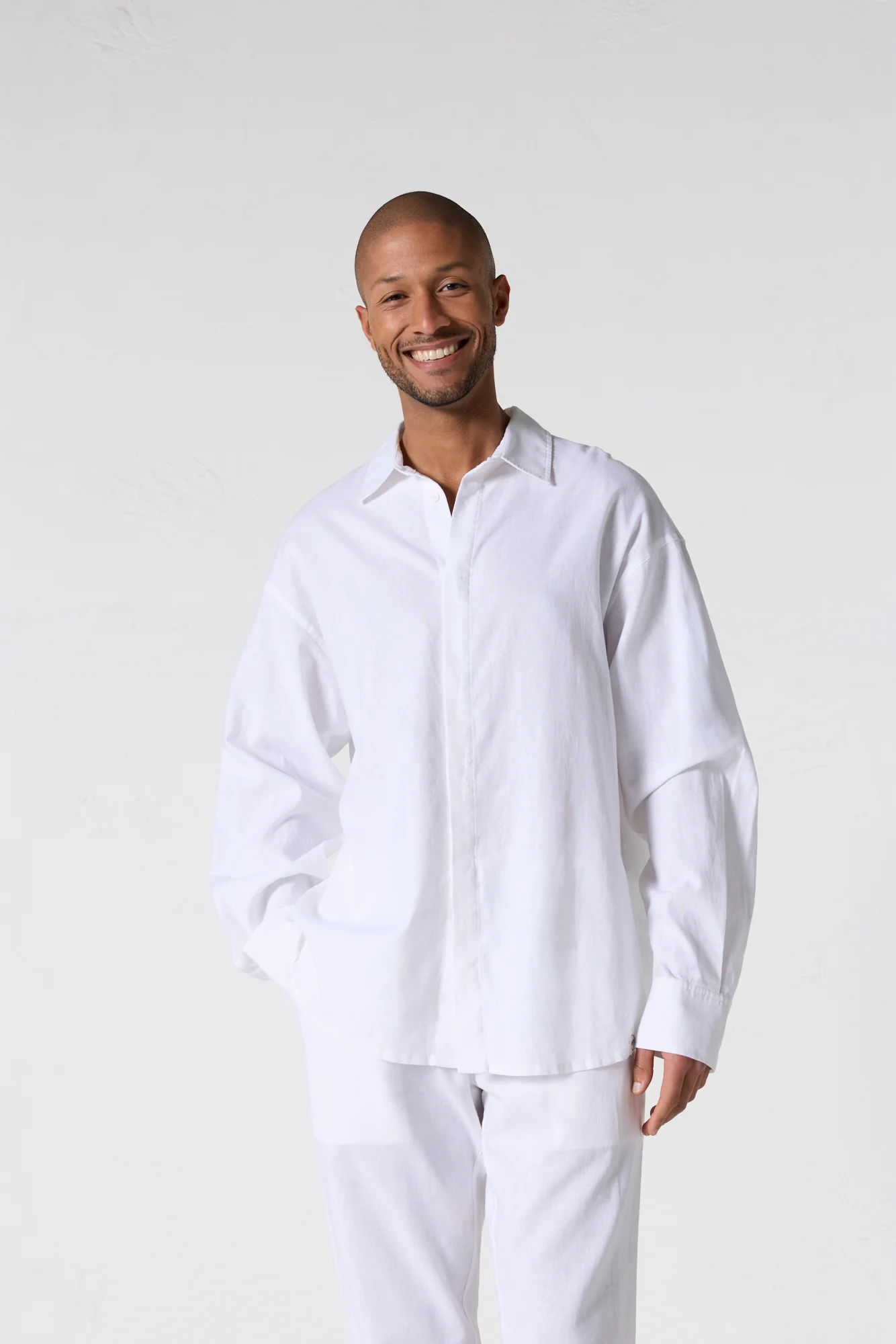 Chemise mixte en lin Blanc Calypso - Image 3