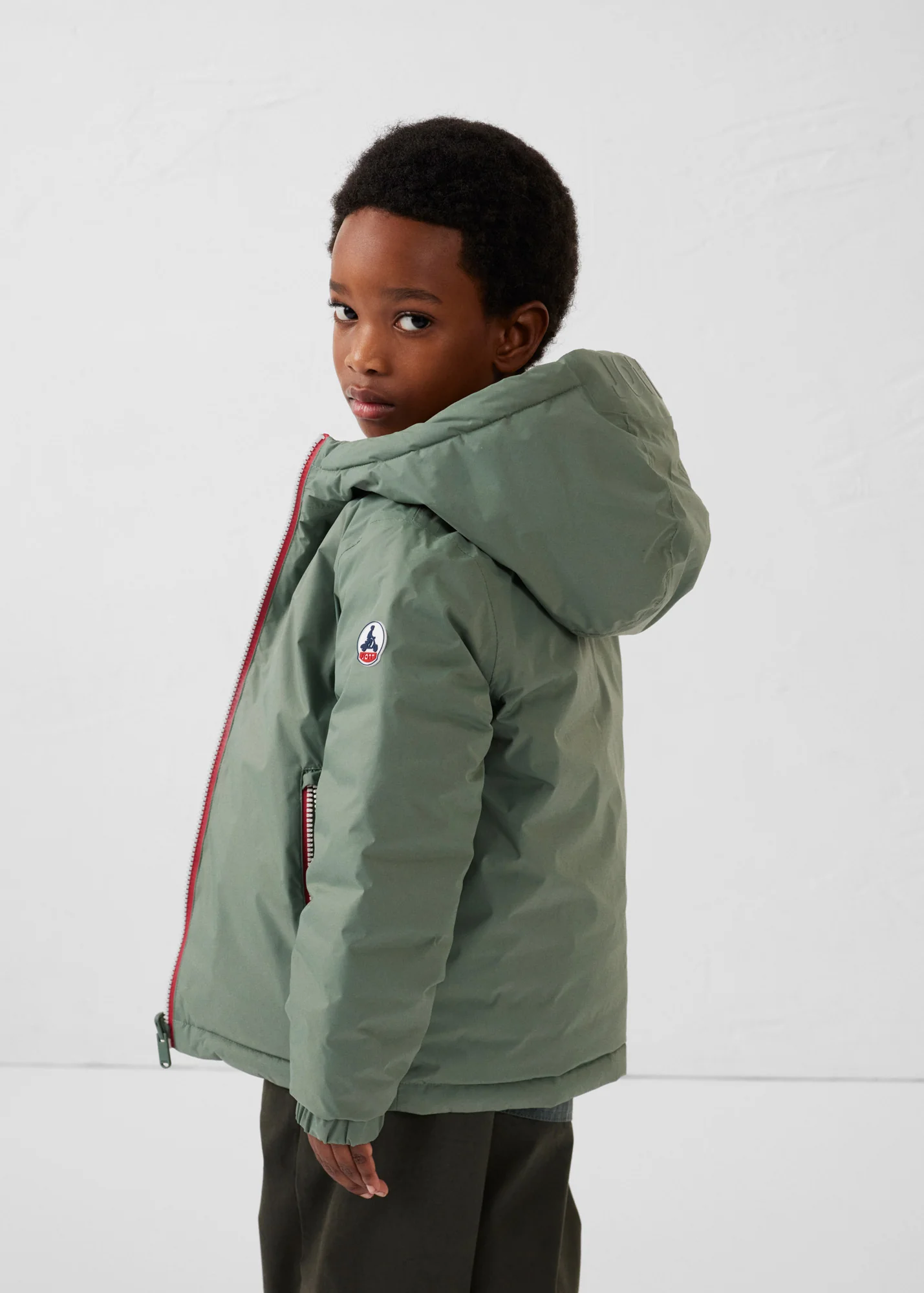 Doudoune enfant réversible Vert sauge/Sable fumé Sauda - Image 4
