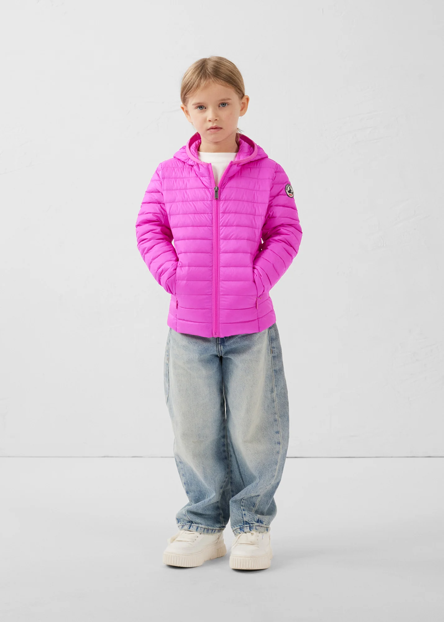 Doudoune légère à capuche enfant Rose électrique Carla - Image 3