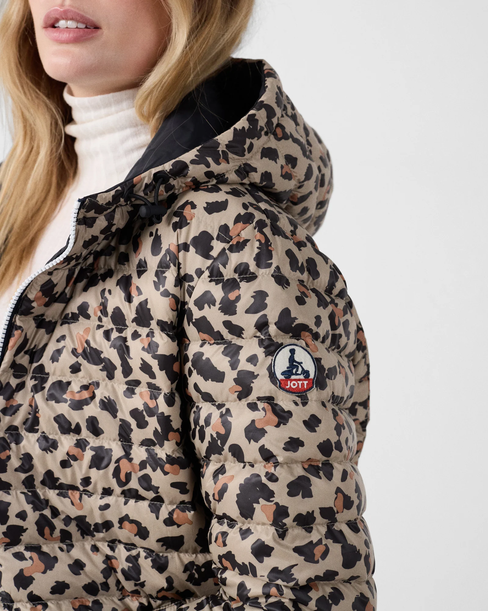 Doudoune longue réversible Noir/leopard beige Verone print - Image 5