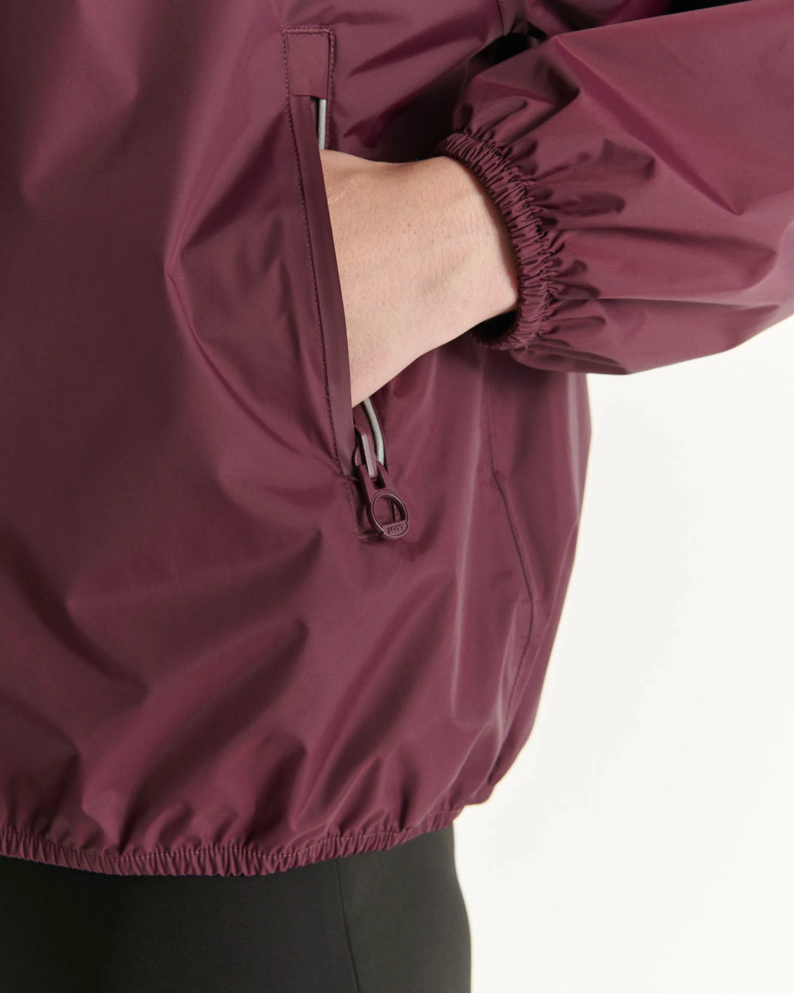 Imperméable paquetable Aubergine Singapore - Image 2