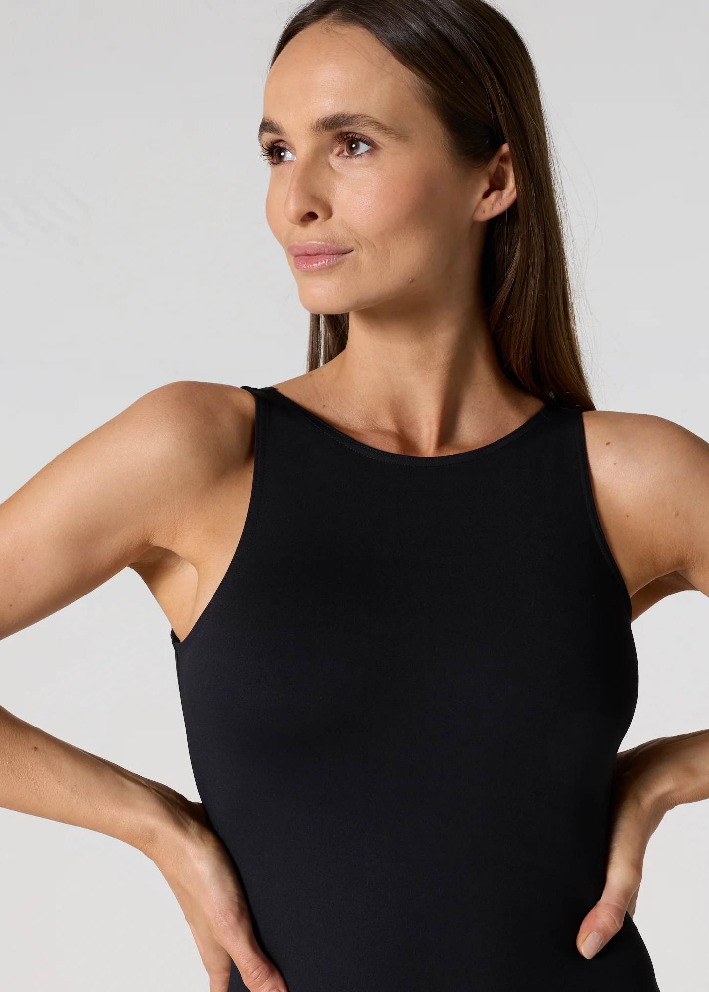 Maillot de bain femme une pièce Noir Debbie - Image 7